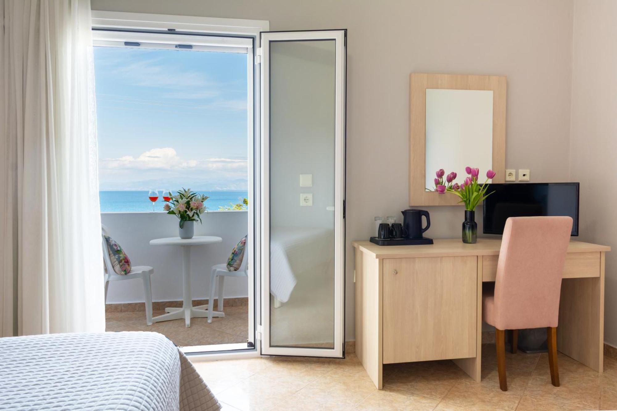 Corfu Aquamarine Lejlighedshotel Notos Eksteriør billede
